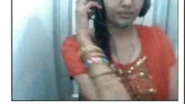 पोर्न ऑनलाइन पंजीकरण नहीं गर्म स्त्री पुरुष संबंध देसी दिखाने के उसके स्तन और बिल्ली में एक नेट कैफ़े