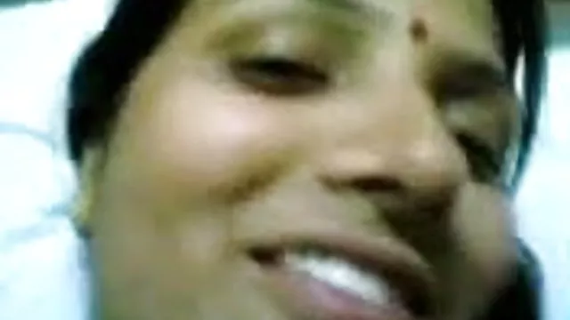 पोर्न ऑनलाइन पंजीकरण नहीं भारतीय सेक्सी इंडियन औरत होने के लिंग के फर्श पर छोटे अच्छा वीडियो