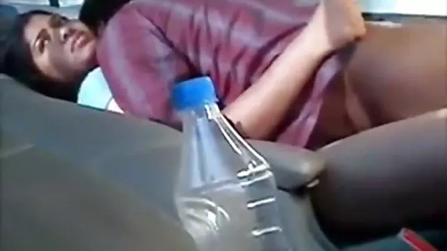 पोर्न ऑनलाइन पंजीकरण नहीं कमबख्त करीना में अपनी कार के लिए सभी को देखने के लिए