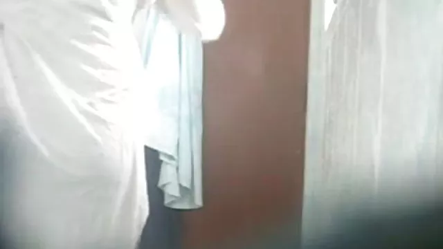 पोर्न ऑनलाइन पंजीकरण नहीं सेक्सी फिल्म वीडियो में चाची को नहाते हुए