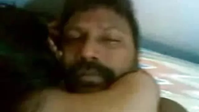 पोर्न ऑनलाइन पंजीकरण नहीं इंडोनेशियाई-भाग लड़ बड़ा करने का तरीका 2 इंडोनेशियन-नौकरानी भारतीय आदमी के साथ एसजी में