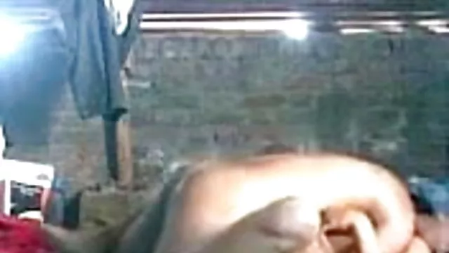 पोर्न ऑनलाइन पंजीकरण नहीं सुंदर उत्तर भारतीय चाची उसके साथी के साथ