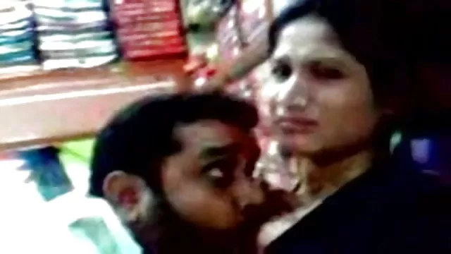 पोर्न ऑनलाइन पंजीकरण नहीं पाकिस्तानी पोर्न के तुबे लड़की 2