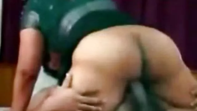 पोर्न ऑनलाइन पंजीकरण नहीं सेक्स कम - बिग गधा चाची सवारी मुर्गा एक वेश्या की तरह