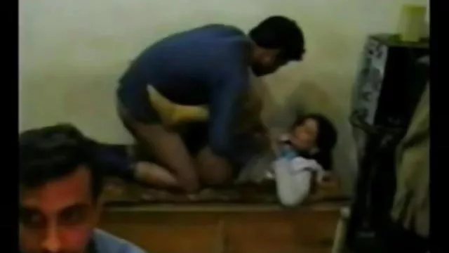 पोर्न ऑनलाइन पंजीकरण नहीं कंप्यूटर सेक्की फोटो पर पीसी दोस्तों के पीठ में