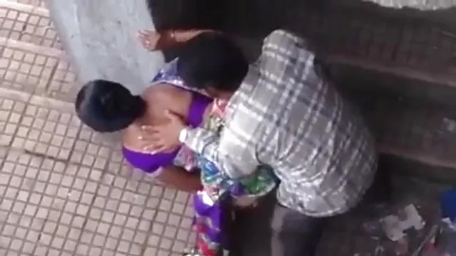 पोर्न ऑनलाइन पंजीकरण नहीं कॉम घर के बाहर